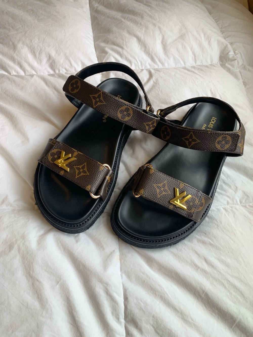 Women’s Louis Vuitton Brown and Black Sunset Comfort Monogram Canvas Sandals - Picture 6 of 9